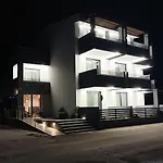 Elegant Dream Aparthotel *