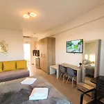 Elegant Dream Aparthotel *